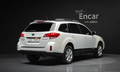 Subaru Outback 2012, 173894 км, за 4232.6 USD