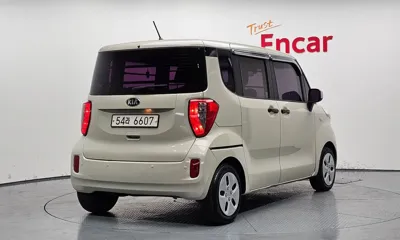 Kia Ray 2017, 73333 км, за 4143.65 USD