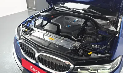 BMW 3-Series 2022, 38737 км, за 21347.86 USD - фото 6