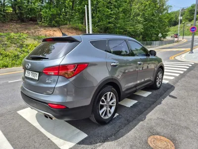 Hyundai Santafe 2013, 181235 км, за 4926.43 USD