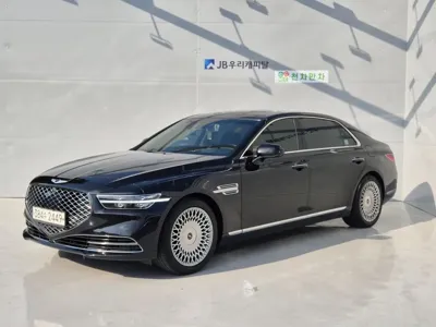 Genesis G90 · 2021 год