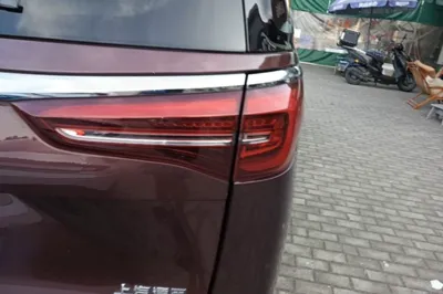 Buick GL8 2022, 72200 км, за 26878 USD - фото 9