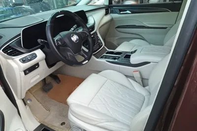 Buick GL8 2022, 72200 км, за 26878 USD - фото 17