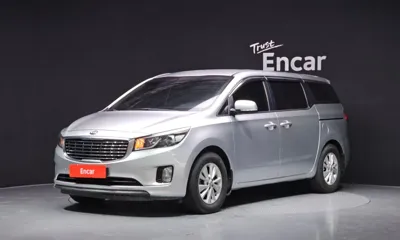 Kia Canival · 2015 год