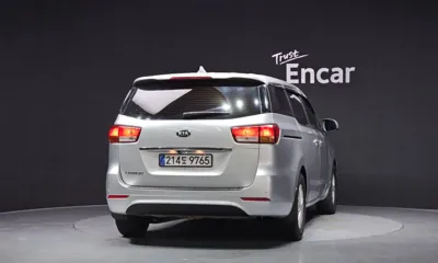 Kia Canival 2015, 192070 км, за 3931.99 USD