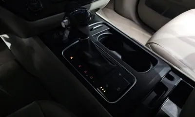 Kia Canival 2015, 192070 км, за 3931.99 USD - фото 9