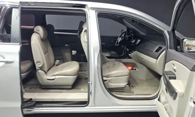 Kia Canival 2015, 192070 км, за 3931.99 USD - фото 11