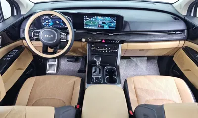 Kia Canival 2023, 40583 км, за 19889.72 USD - фото 7