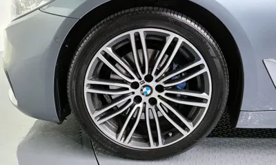 BMW 5-Series 2019, 70894 км, за 19491.24 USD