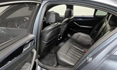 BMW 5-Series 2019, 70894 км, за 19491.24 USD - фото 12