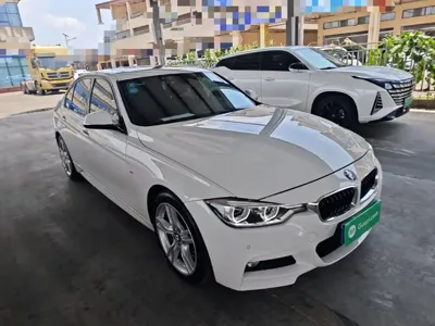 BMW 3 Series 2018, 114300 км, за 9932.12 USD