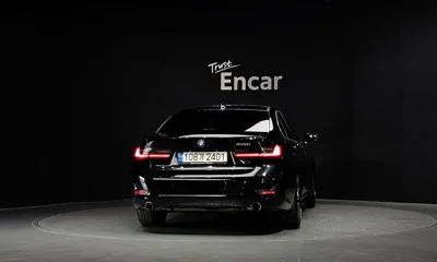 BMW 3-Series 2021, 98117 км, за 15944.6 USD