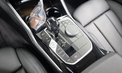 BMW 3-Series 2021, 98117 км, за 15944.6 USD - фото 9