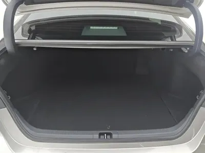 Toyota Camry 2019, 97800 км, за 13183.97 USD