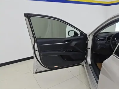 Toyota Camry 2019, 97800 км, за 13221.3 USD - фото 7
