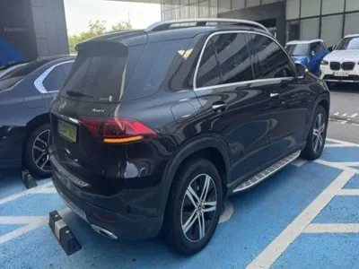 Mercedes-Benz GLE-Class 2020, 91000 км, за 28212.95 USD