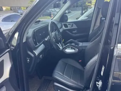 Mercedes-Benz GLE-Class 2020, 91000 км, за 28212.95 USD