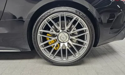 Mercedes-Benz AMG GT 2025, 3325 км, за 132119.1 USD