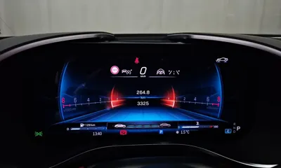 Mercedes-Benz AMG GT 2025, 3325 км, за 132119.1 USD - фото 8