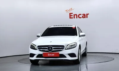 Mercedes-Benz C-Class 2020, 81615 км, за 15309.45 USD