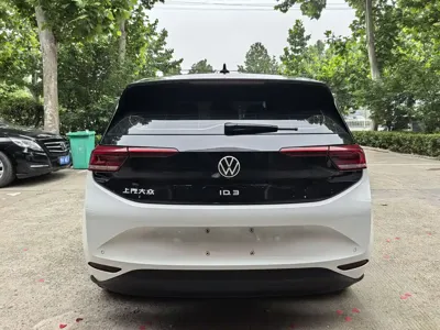Volkswagen ID.3 2024, 52000 км, за 10711.98 USD