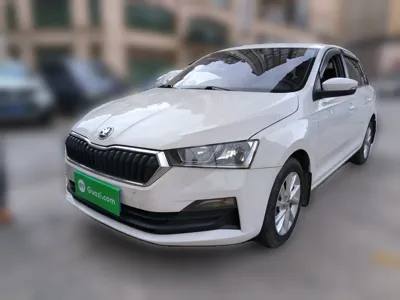 Skoda Rapid Spaceback · 2020 год