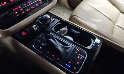 Kia Canival 2016, 146505 км, за 6699.94 USD - фото 9