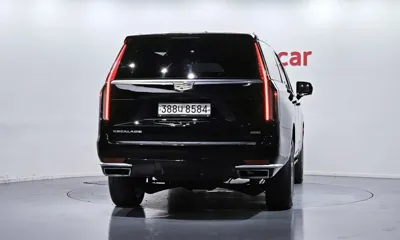 Cadillac Escalade 2021, 67112 км, за 48783.55 USD