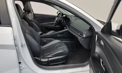 Hyundai Avante 2024, 63049 км, за 12553.68 USD - фото 11