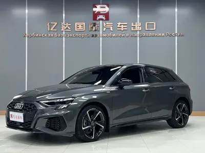 Audi A3 · 2022 год