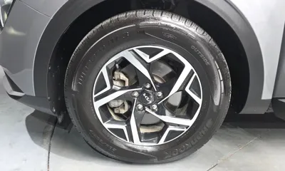 Kia Sportage 2023, 57281 км, за 12865.96 USD