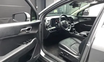 Kia Sportage 2023, 57281 км, за 12768.74 USD - фото 10