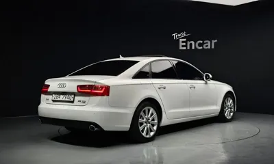 Audi A6 2015, 136457 км, за 6423.84 USD