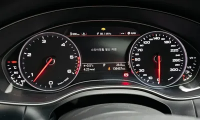 Audi A6 2015, 136457 км, за 6423.84 USD - фото 8
