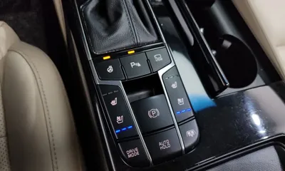 Kia K7 2018, 96633 км, за 9183.41 USD - фото 28