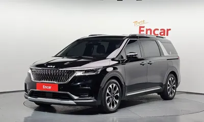 Kia Canival · 2023 год