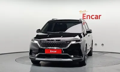 Kia Canival 2023, 48172 км, за 16836.76 USD