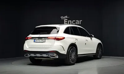 Mercedes-Benz GLC-Class 2025, 31324 км, за 48105.03 USD