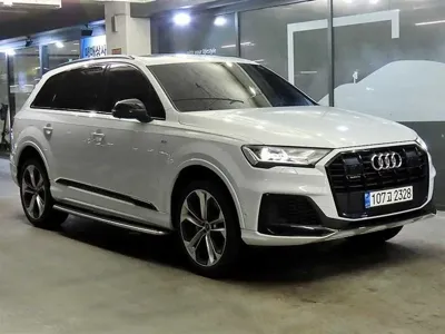 Audi Q7 · 2022 год