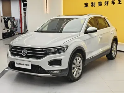 Volkswagen T-Roc · 2023 год
