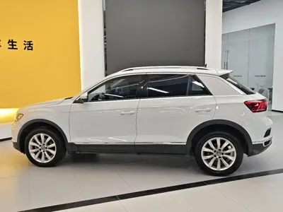 Volkswagen T-Roc 2023, 84000 км, за 10005.69 USD - фото 8