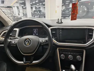 Volkswagen T-Roc 2023, 84000 км, за 10005.69 USD - фото 11