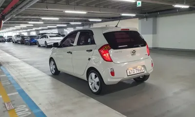 Kia Morning 2015, 88252 км, за 1950.2 USD
