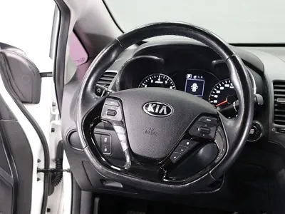 Kia K3 2018, 82174 км, за 6367.34 USD - фото 16