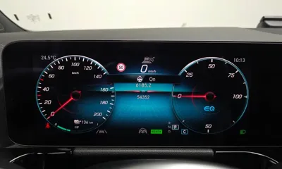 Mercedes-Benz EQA 2021, 54352 км, за 22102.31 USD - фото 8