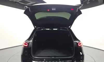 Mercedes-Benz EQA 2021, 54352 км, за 22102.31 USD - фото 20