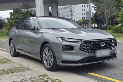 Ford Mondeo 2023, 12800 км, за 17450 USD
