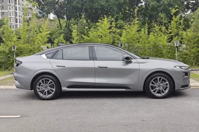 Ford Mondeo 2023, 12800 км, за 17450 USD