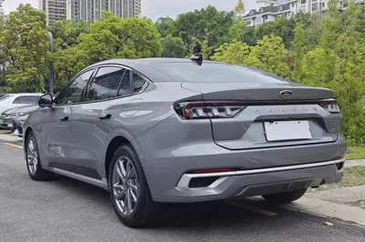 Ford Mondeo 2023, 12800 км, за 17450 USD