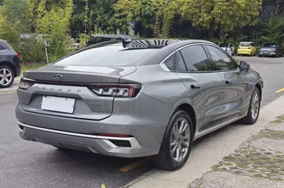 Ford Mondeo 2023, 12800 км, за 17450 USD - фото 7